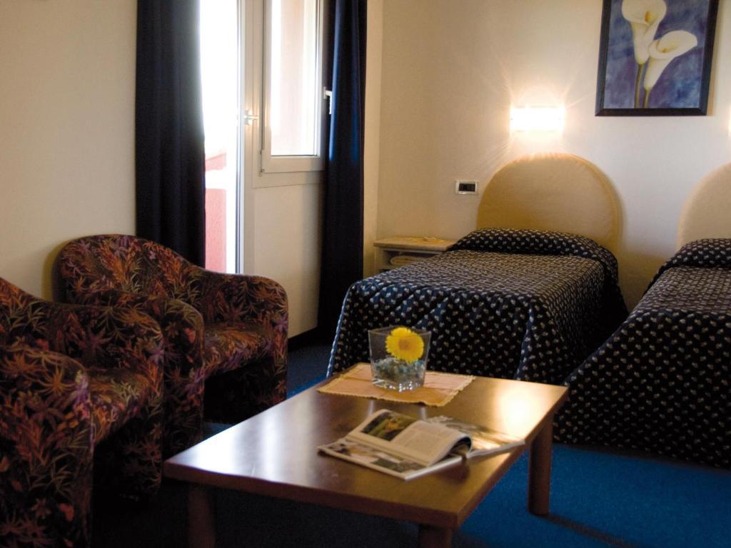 Hotel Principe Принчипіна-а-Маре Номер фото